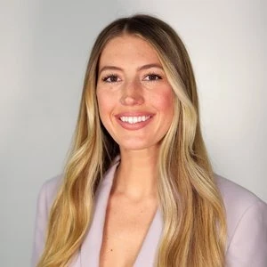 image of agent Kelly Ettore